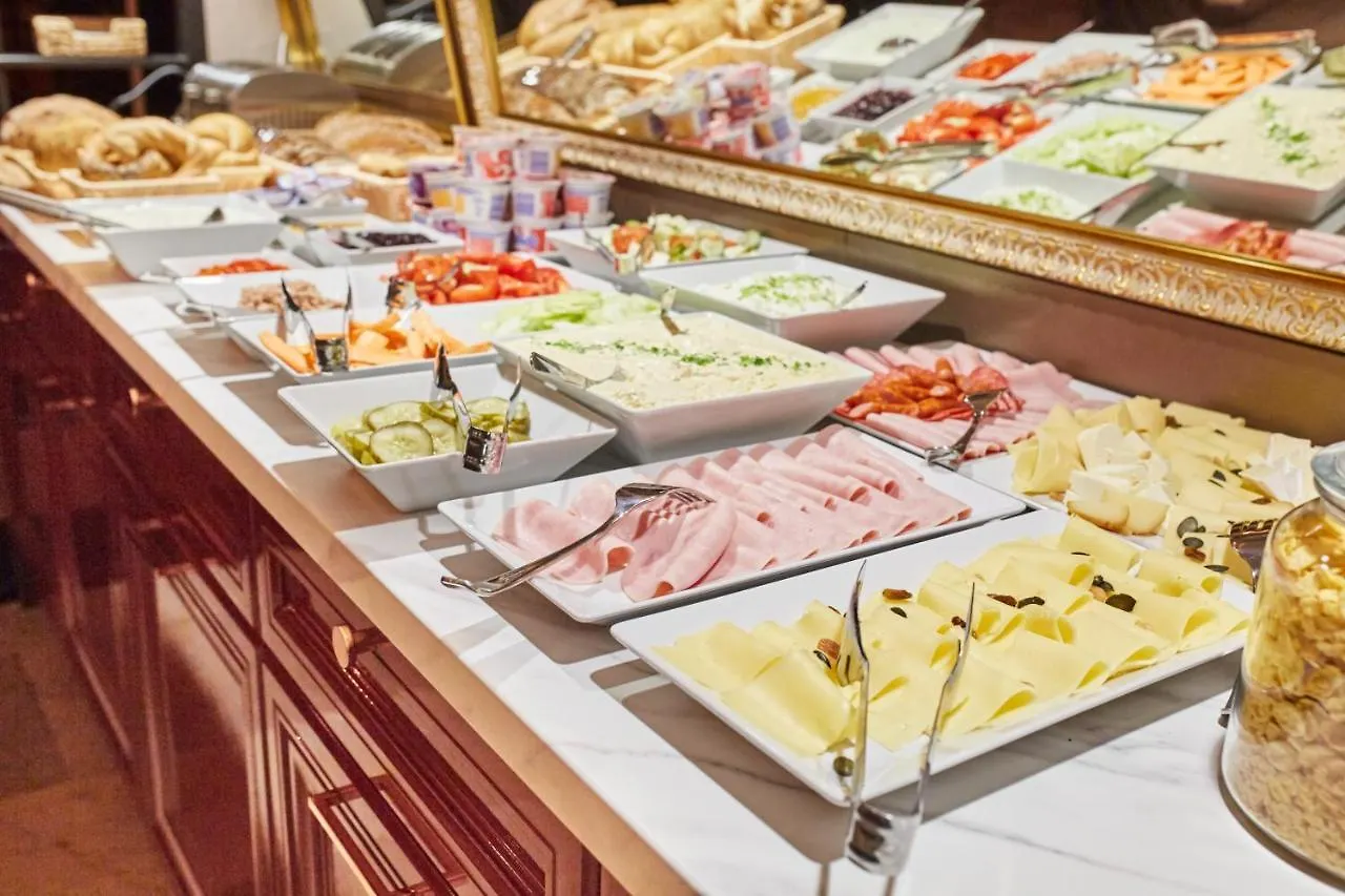 Pollera Hotel Krakow