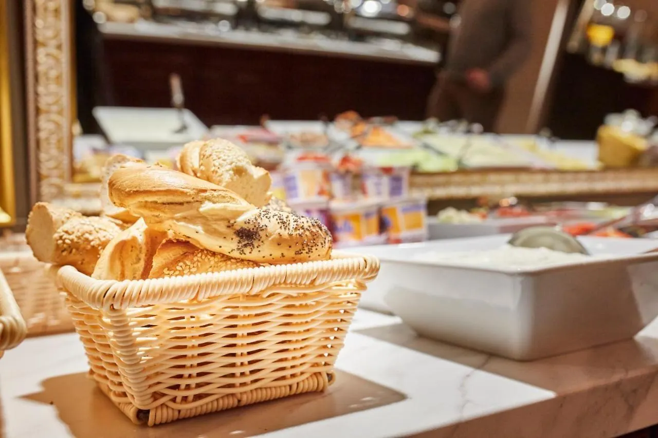 Hotel Pollera Cracovia 3*,  Polonia