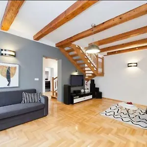 Apartament Urban Nest Apartments- Old Town Stradomska 9, Kraków