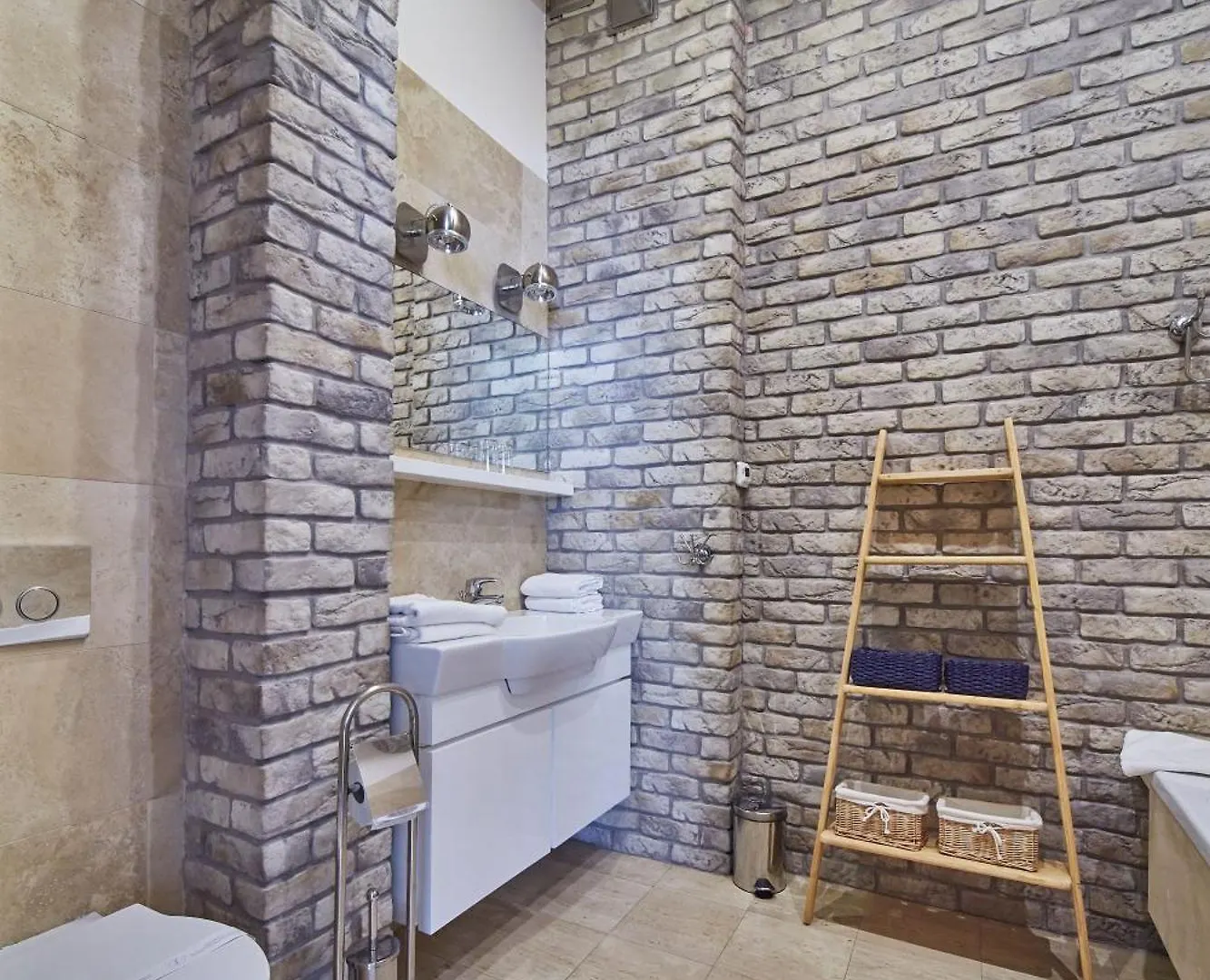Pollera Hotel Krakow