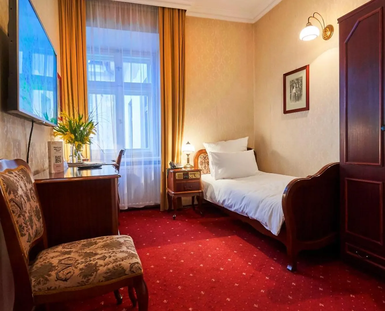 Pollera Hotel Krakow Poland